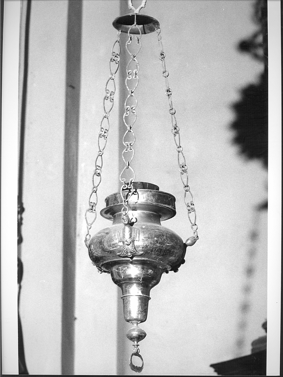 lampada pensile, serie - produzione lombarda (fine/inizio secc. XIX/ XX)