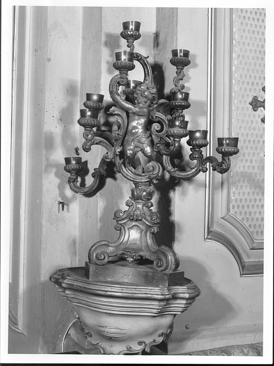 candelabro, serie - produzione lombarda (sec. XX)