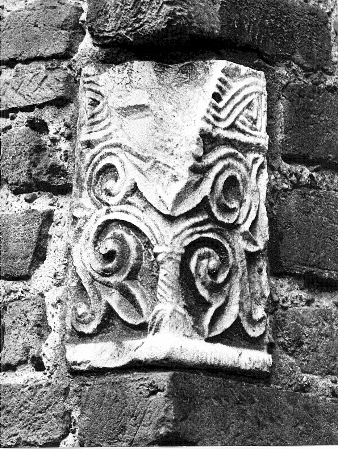 rilievo, frammento - bottega lombarda (sec. XII)