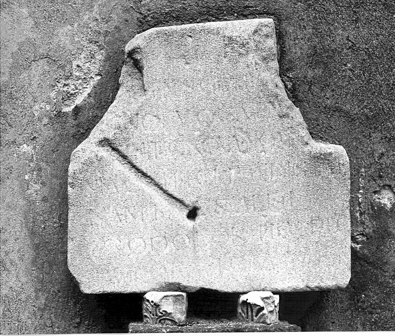 lapide documentaria, opera isolata - bottega italiana (sec. XVIII)