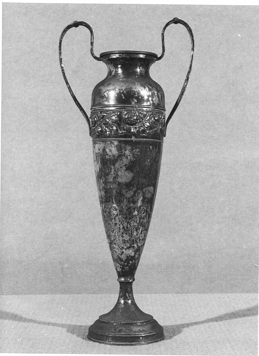 vaso d'altare con composizione floreale, opera isolata - bottega lombarda (sec. XIX)