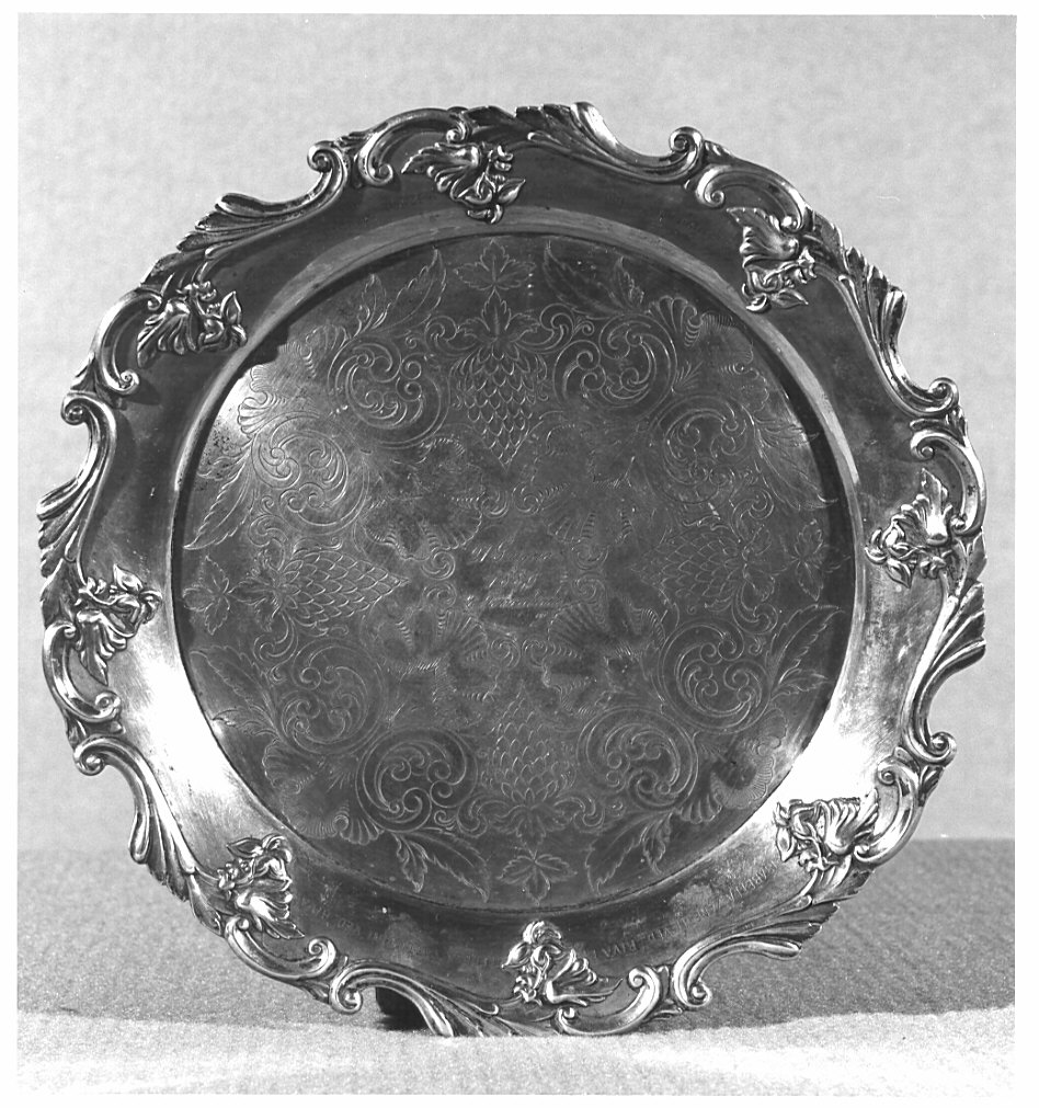 piatto, opera isolata - bottega italiana (sec. XIX)