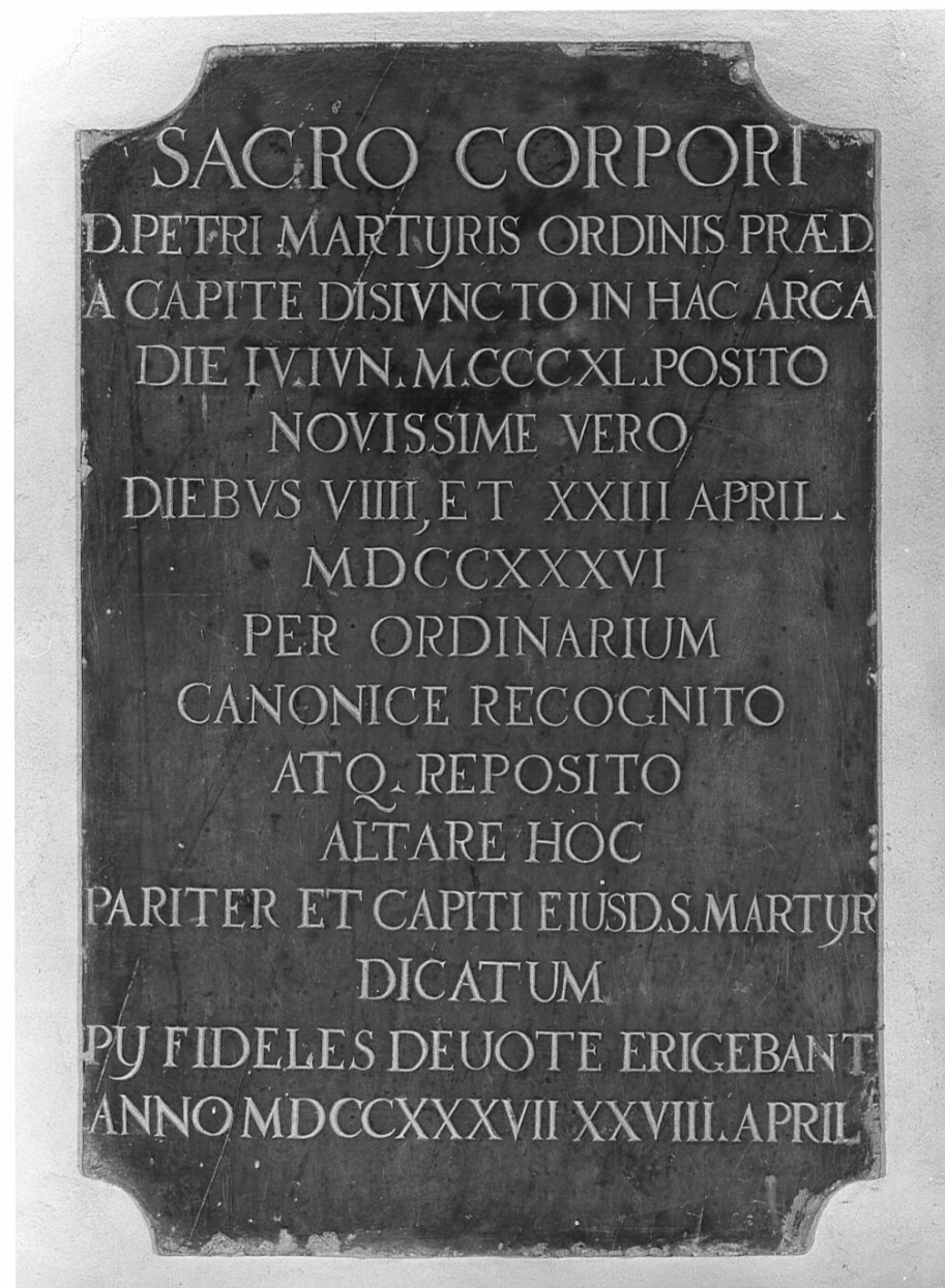 lapide commemorativa, opera isolata - bottega lombarda (sec. XVIII)