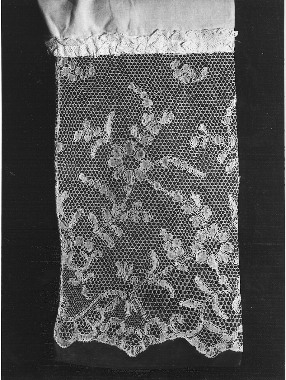 bordo, coppia - manifattura fiamminga (?) (prima metà sec. XVIII)