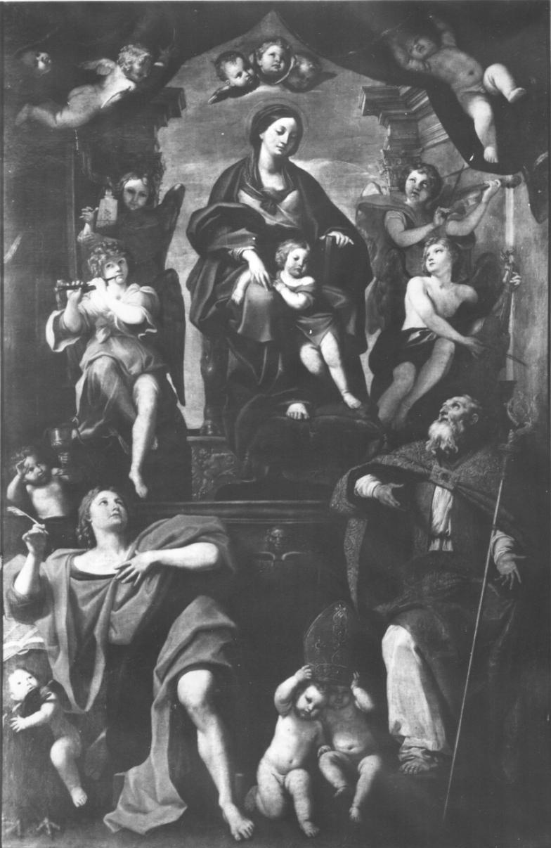 Madonna con il Bambino in trono, angeli e i Santi Giovanni Evangelista e Petronio, Madonna con Bambino in trono, angeli, San Giovanni evangelista e San Petronio (dipinto, opera isolata) di Zampieri Domenico detto Domenichino (sec. XVII)