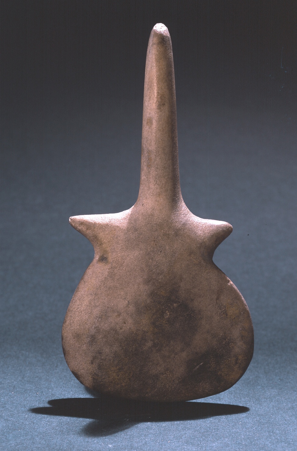 Idolo femminile (statuetta, opera isolata) - manifattura delle Isole Cicladi (secc. XXV a.C./ XXII a.C)