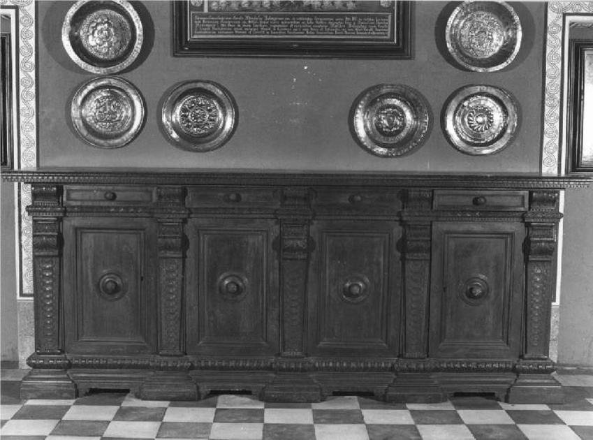 credenza, opera isolata - manifattura toscana (fine/inizio secc. XIX/ XX)