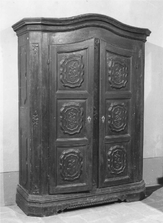 armadio, opera isolata - manifattura piemontese (seconda metà sec. XVIII)