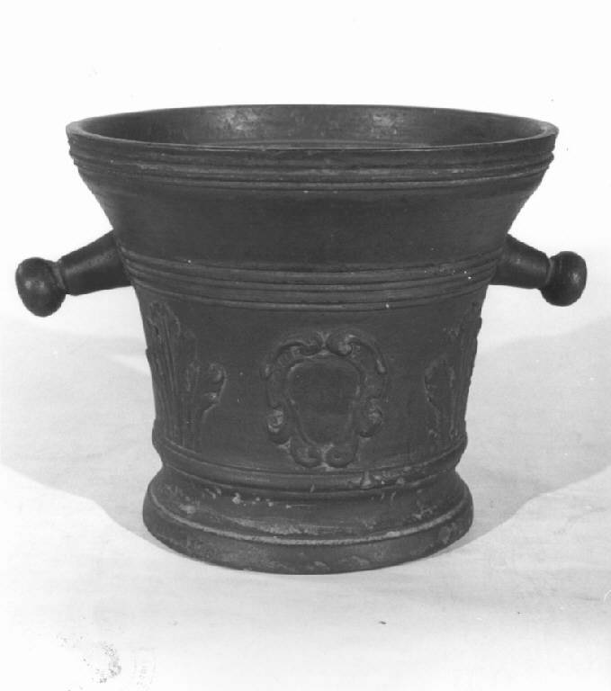 mortaio, opera isolata - produzione Italia settentrionale (sec. XVIII)