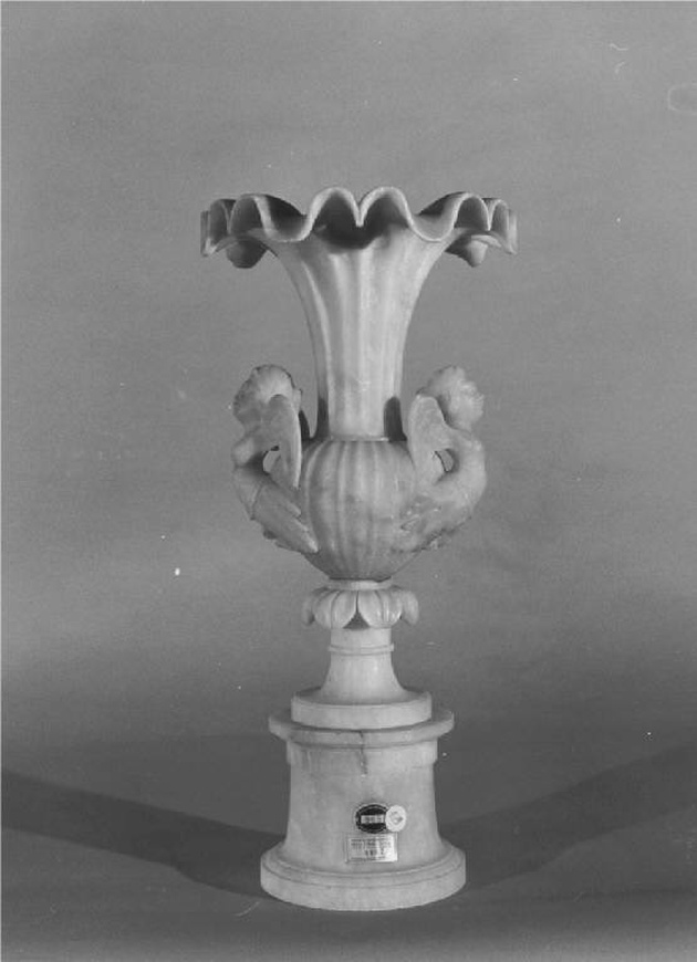 vaso da fiori, serie - produzione italiana (sec. XIX)