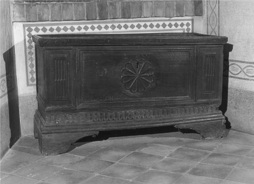 cassone, opera isolata - manifattura lombarda (sec. XVII, sec. XIX)