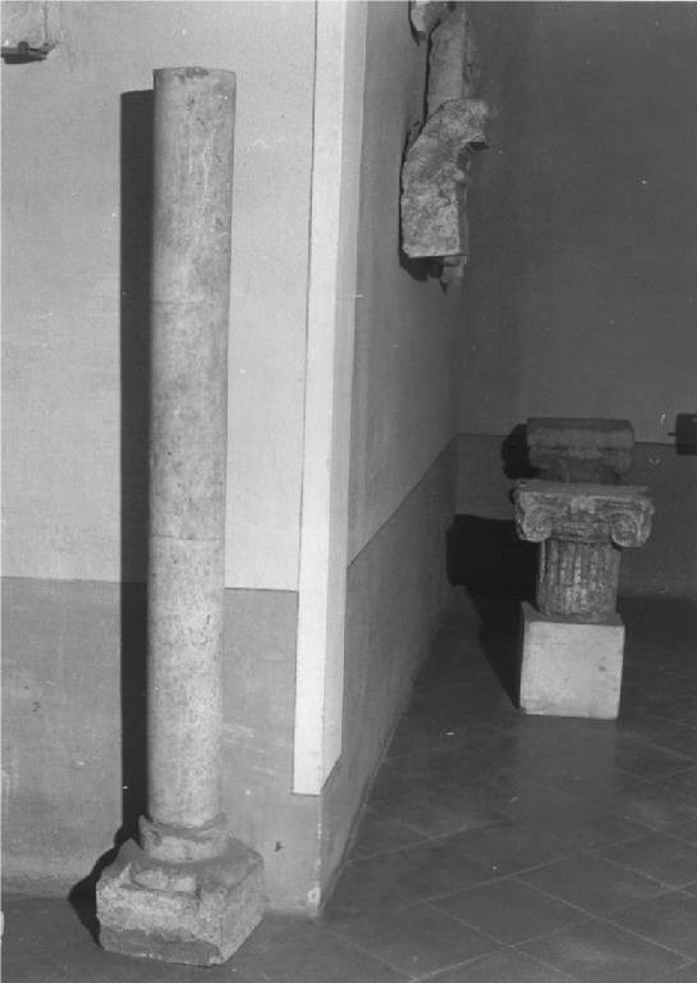 colonnina, opera isolata - produzione italiana (fine/inizio secc. IX/ X)