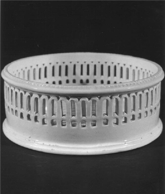 sottobottiglia, serie - produzione Fabbrica Benucci e Latti (metà sec. XIX)