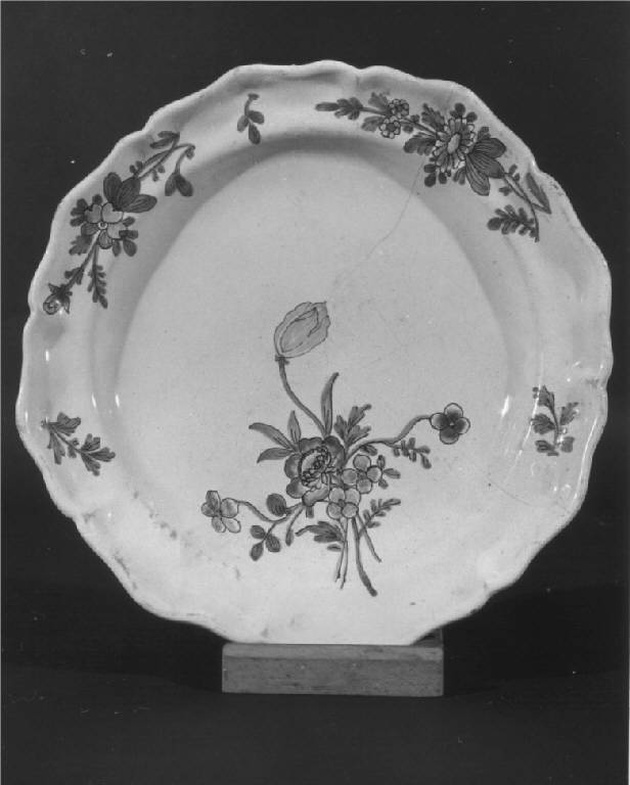 piatto, opera isolata - manifattura pesarese (sec. XX)