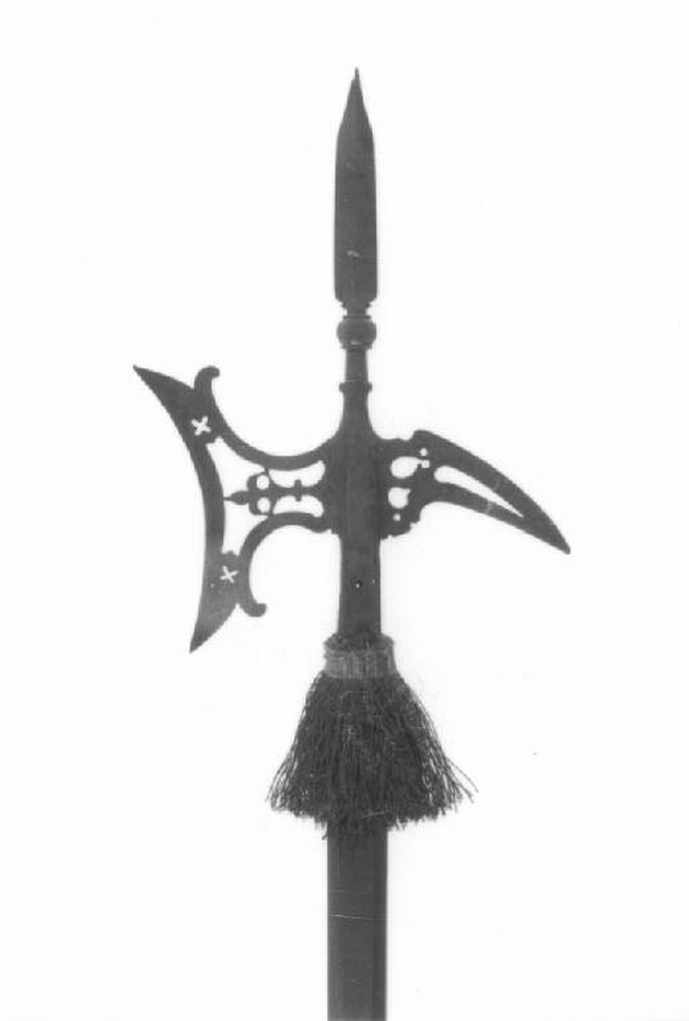 alabarda, opera isolata - produzione Italia settentrionale (fine/inizio secc. XVI/ XVII)