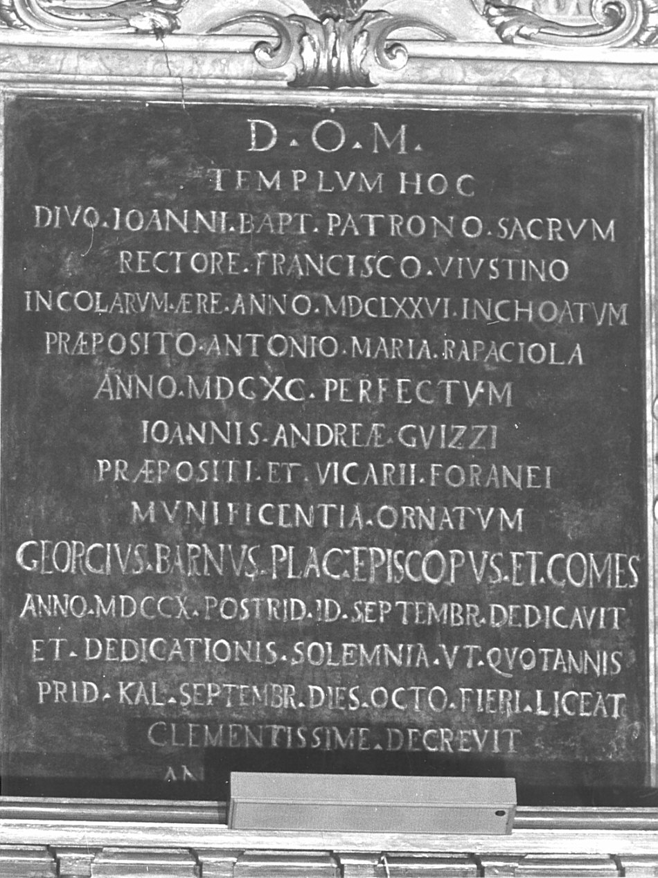 lapide commemorativa, opera isolata - bottega lombarda (sec. XVIII)
