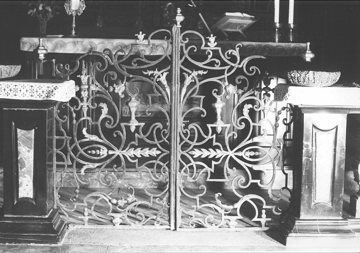 cancellata di cappella, opera isolata - bottega lombarda (secc. XVII/ XVIII)