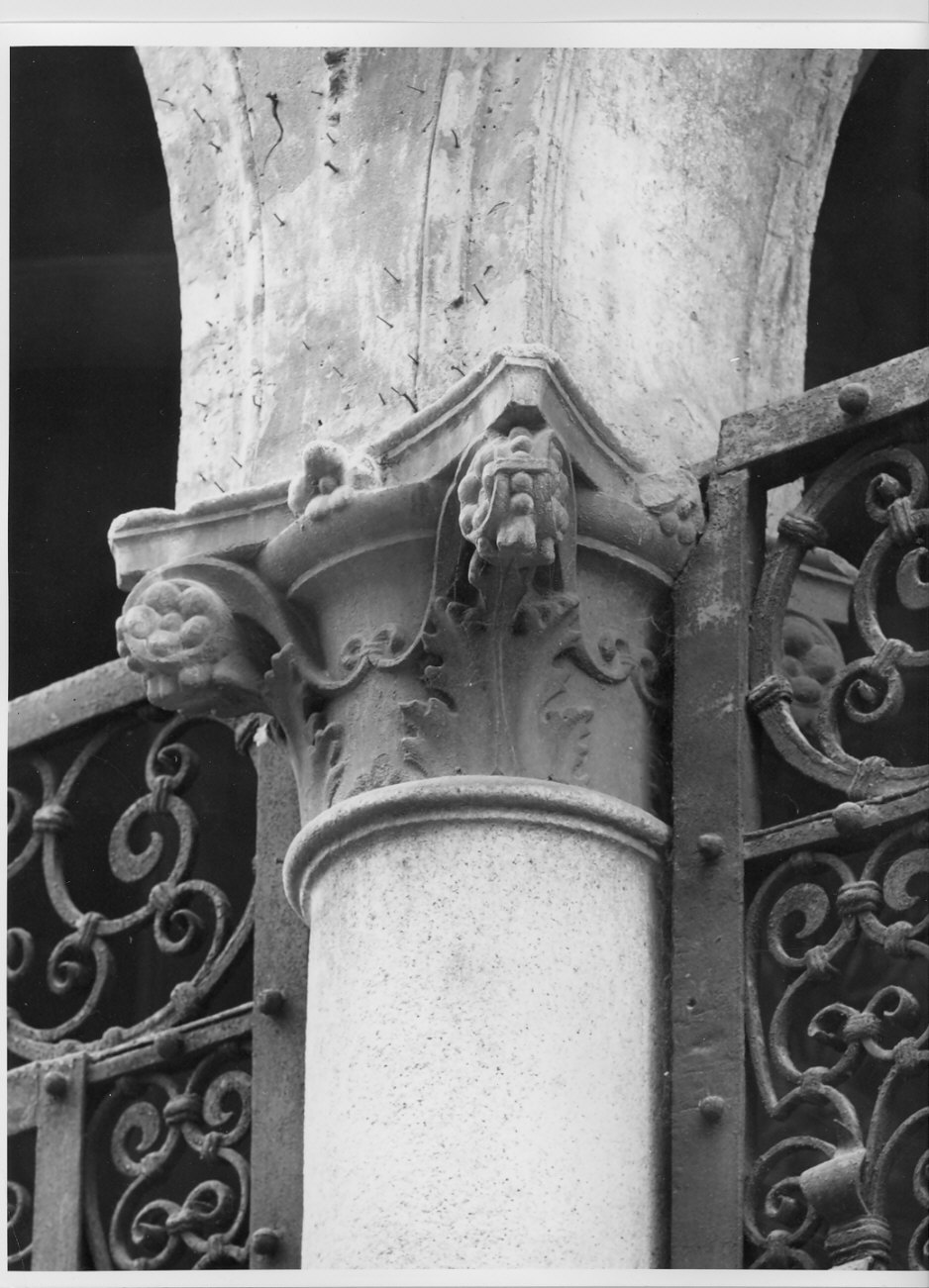 capitello, serie - bottega italiana (fine sec. XV)