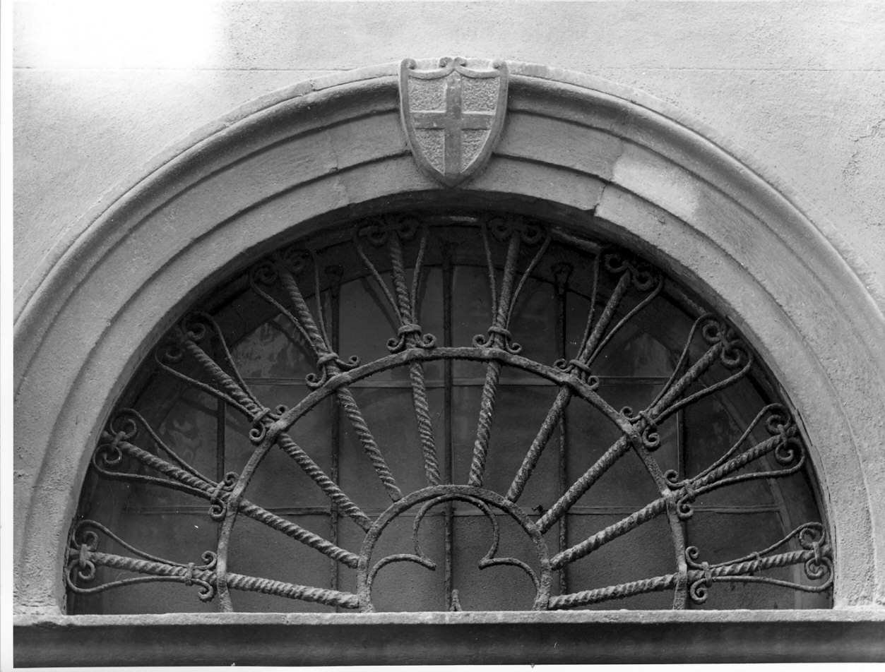 inferriata - bottega italiana (sec. XVI)