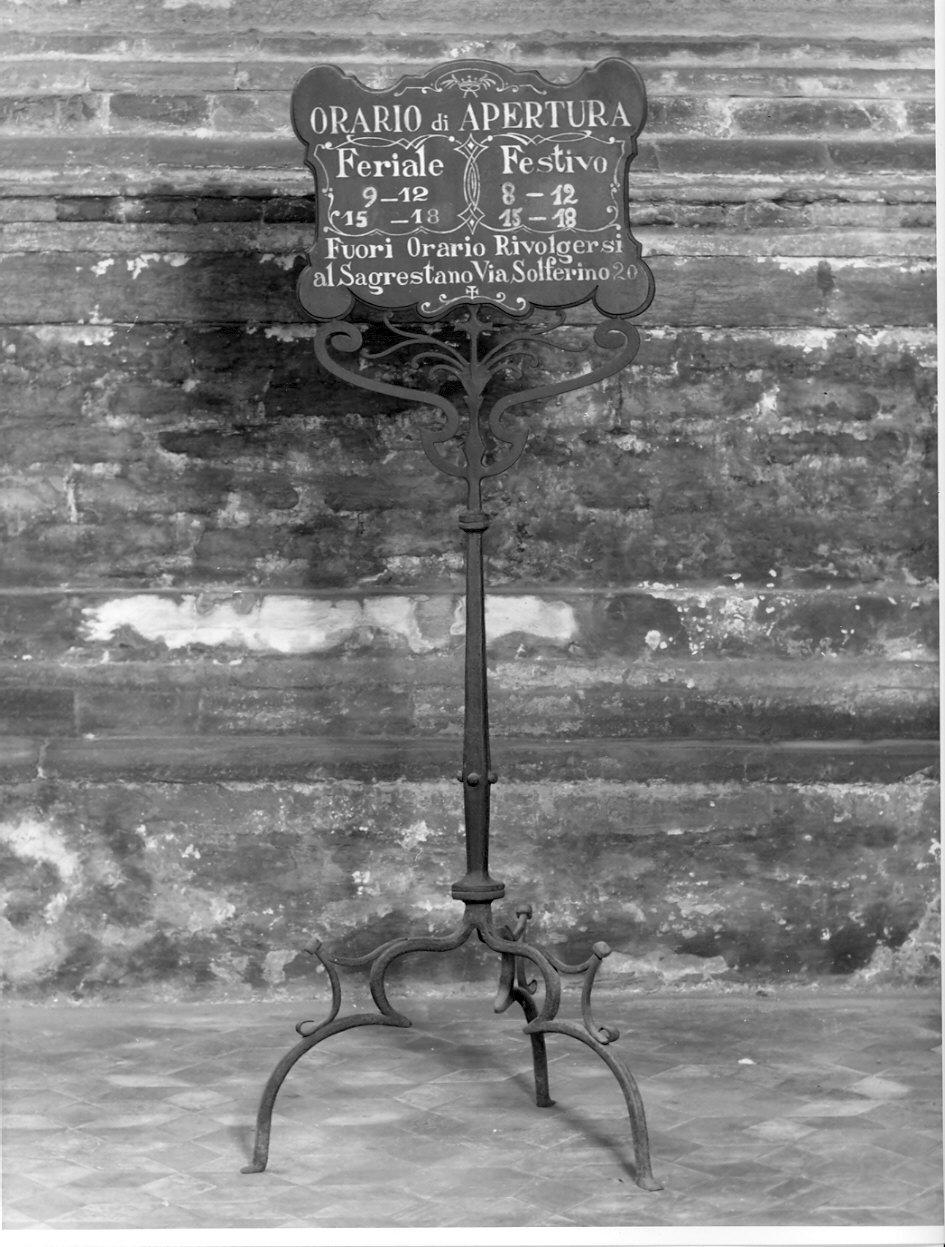 treppiede, opera isolata - bottega italiana (fine sec. XVII)