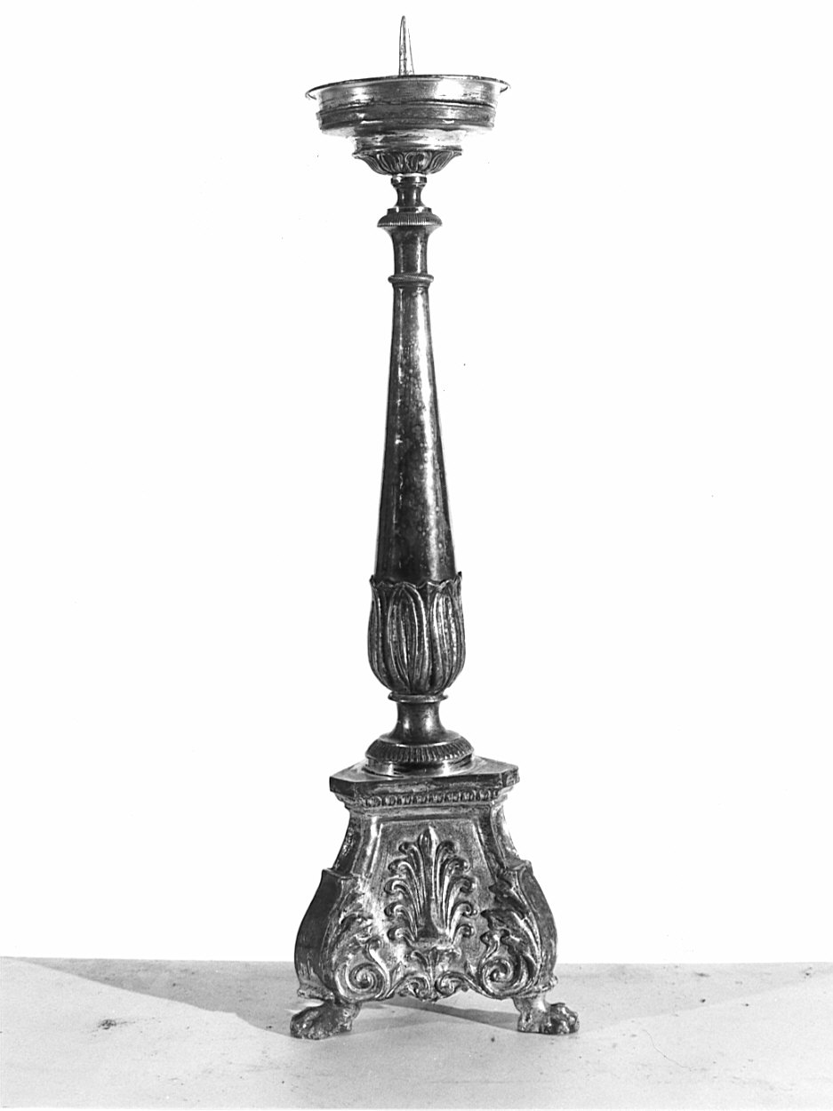 candeliere d'altare, serie - bottega Italia settentrionale (seconda metà sec. XIX)