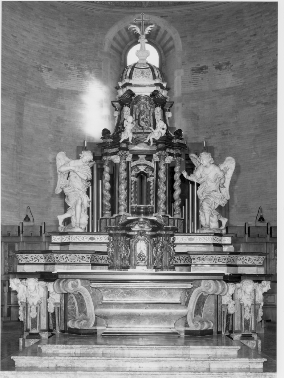 altare maggiore, complesso decorativo - bottega lombarda, bottega italiana (secc. XVII/ XVIII, sec. XX)