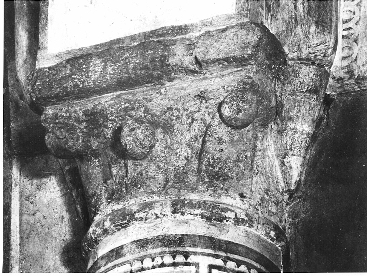 capitello, opera isolata - bottega lombarda (seconda metà sec. XIII)