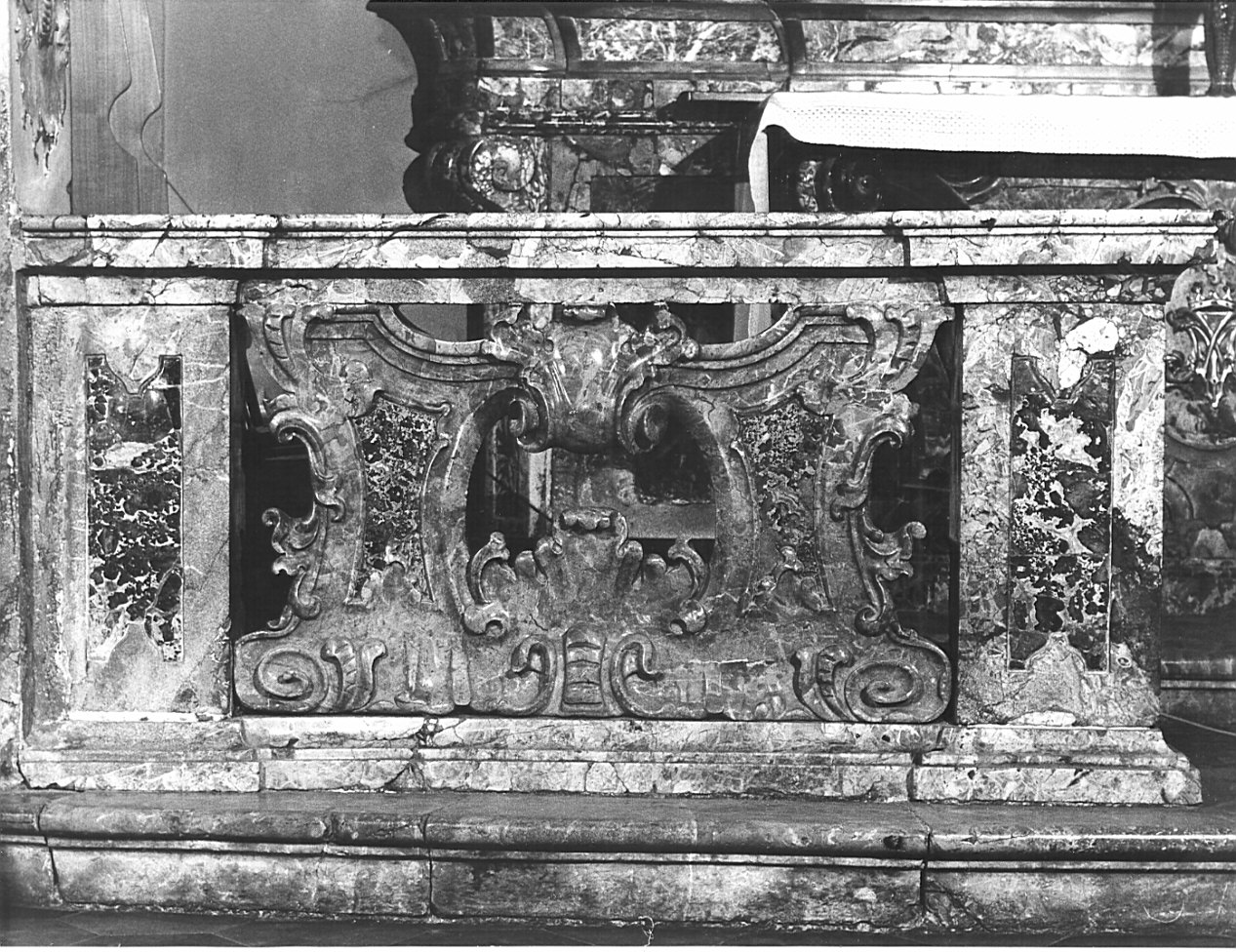 balaustrata, opera isolata - bottega lombarda (sec. XVIII)