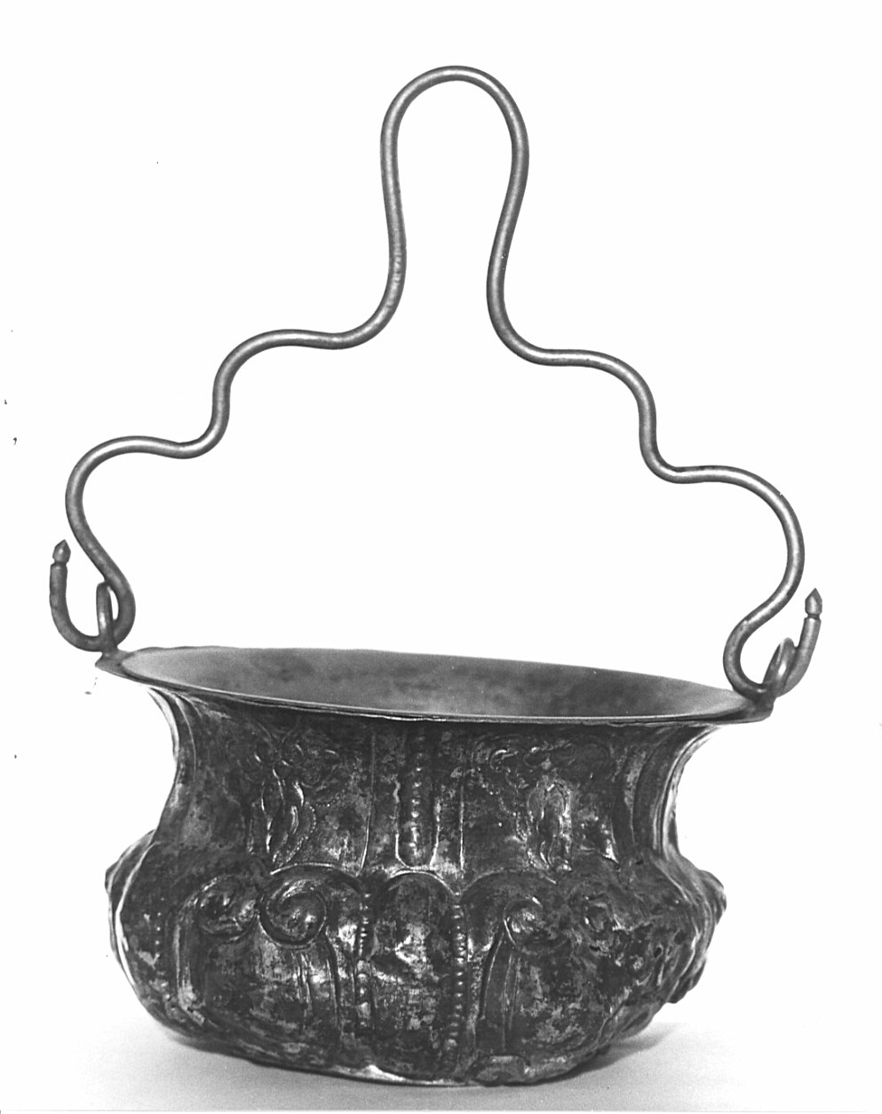 secchiello per l'acqua benedetta, opera isolata - bottega lombarda (sec. XVIII)