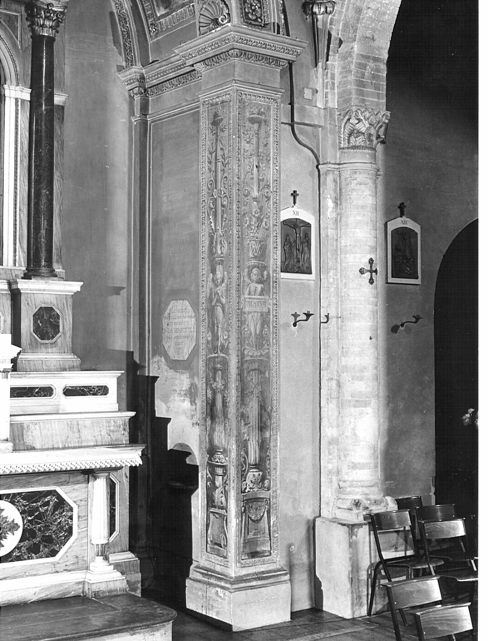 motivi decorativi a candelabra (dipinto, complesso decorativo) - bottega lombarda (fine sec. XIX)