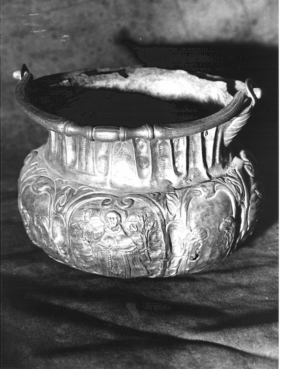 secchiello per l'acqua benedetta, opera isolata - bottega lombarda (sec. XVII)