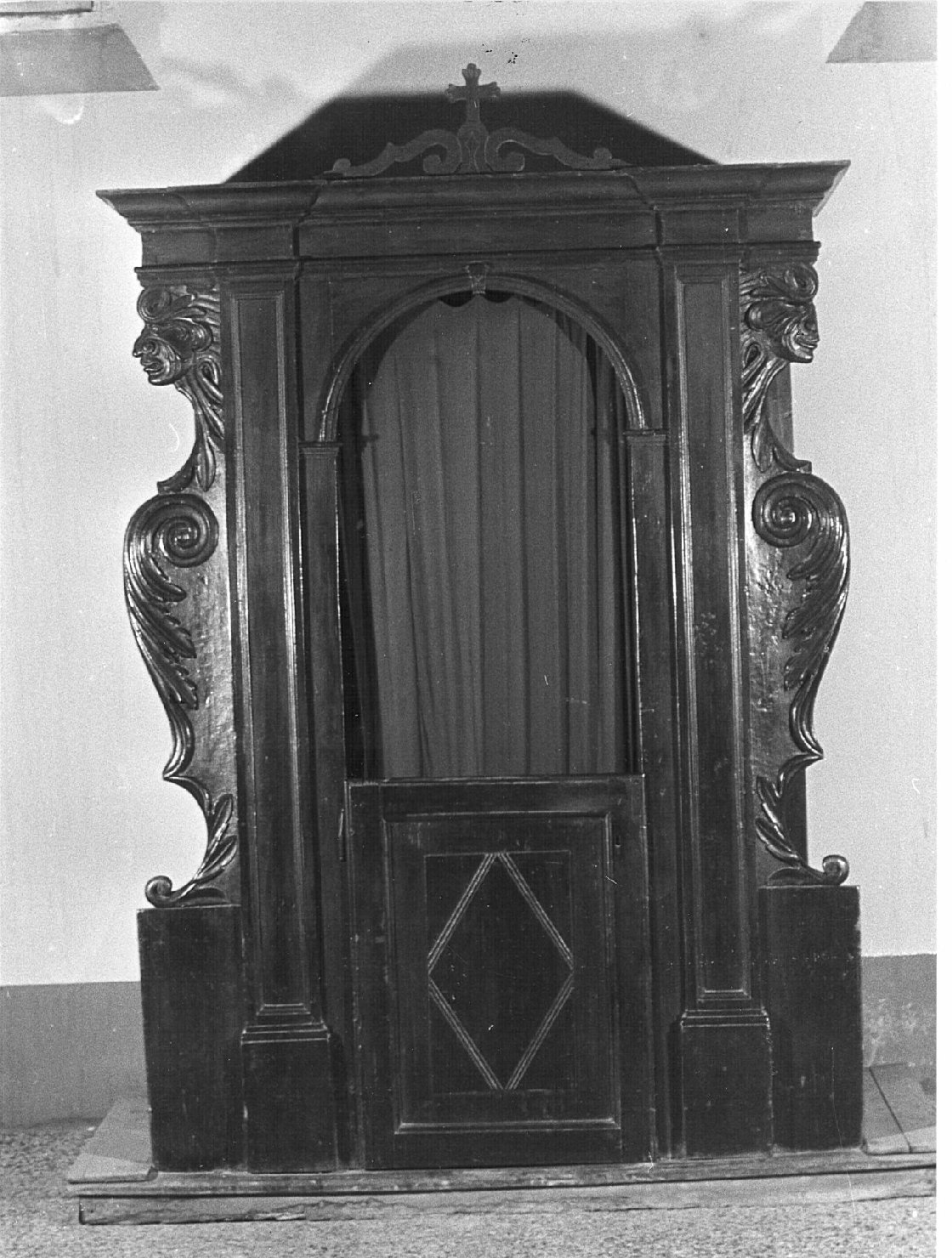 confessionale, coppia - bottega lombarda (sec. XVIII)