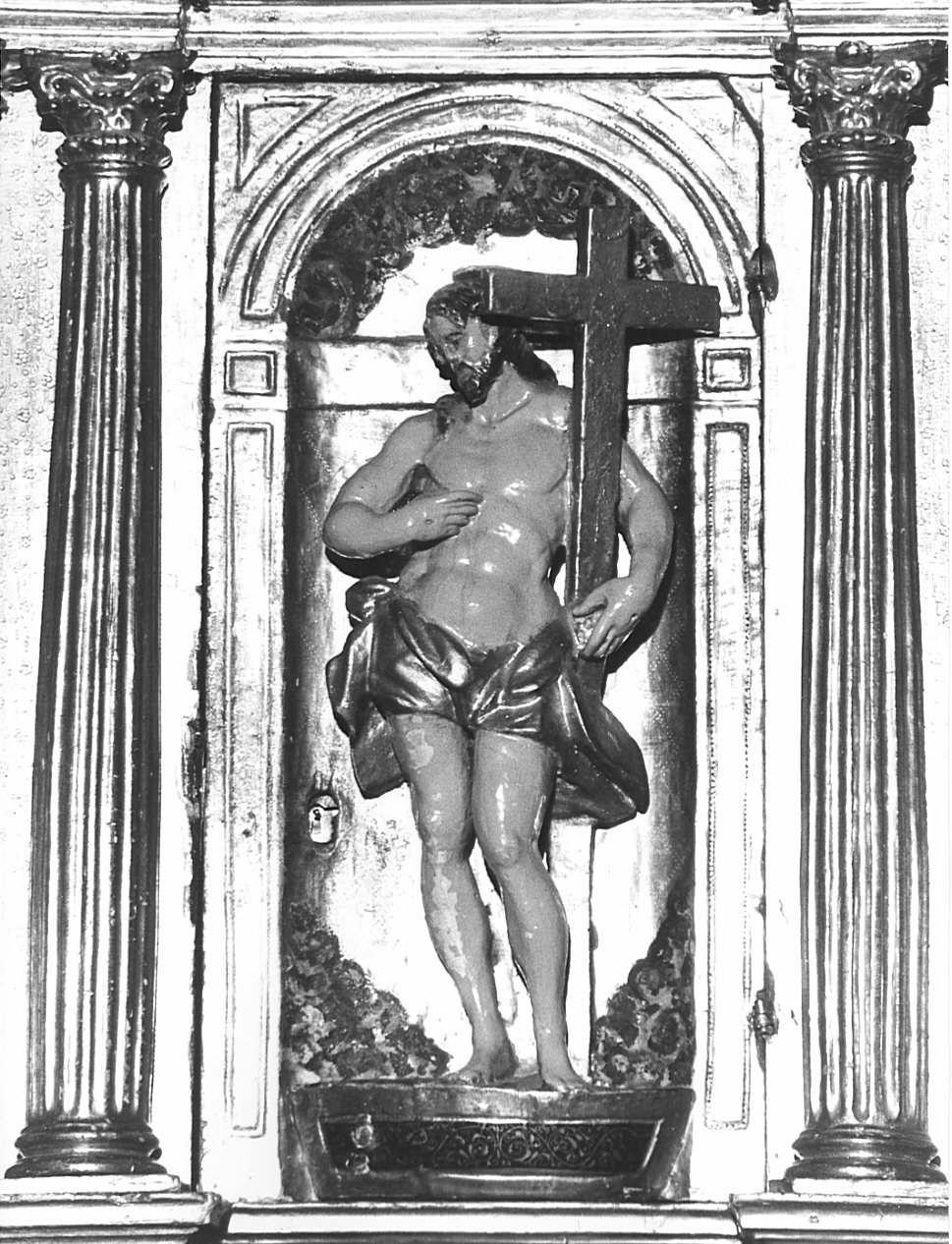 Cristo portacroce (statua, elemento d'insieme) - bottega bergamasca (seconda metà sec. XVII)
