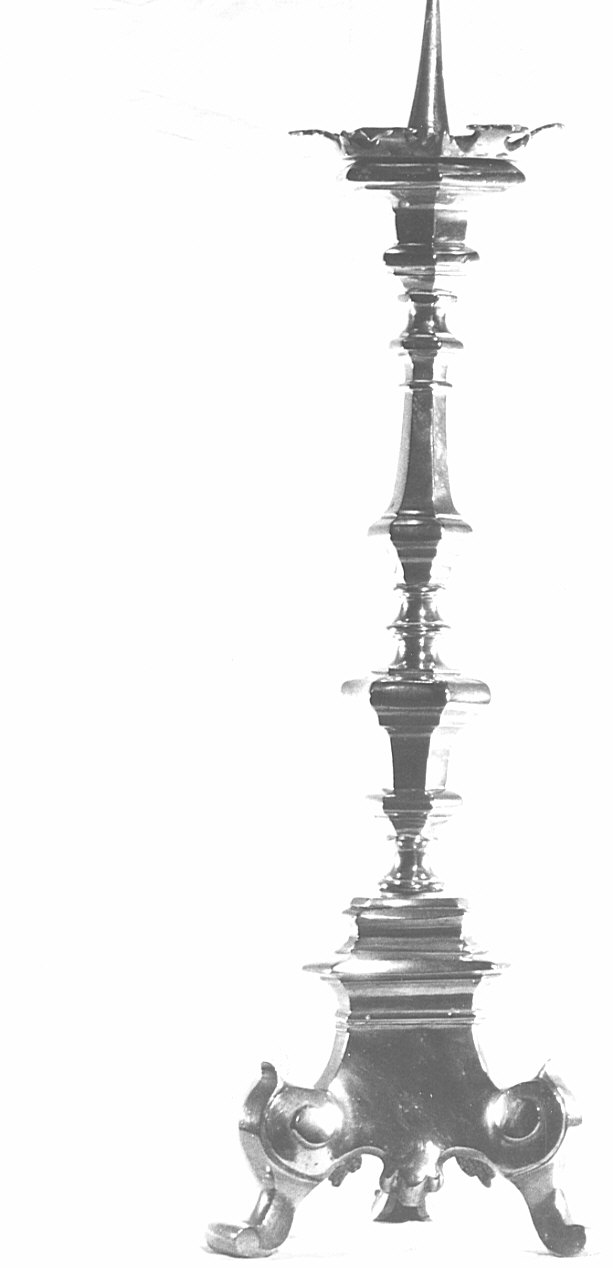 candeliere d'altare, serie - bottega lombarda (sec. XVIII)