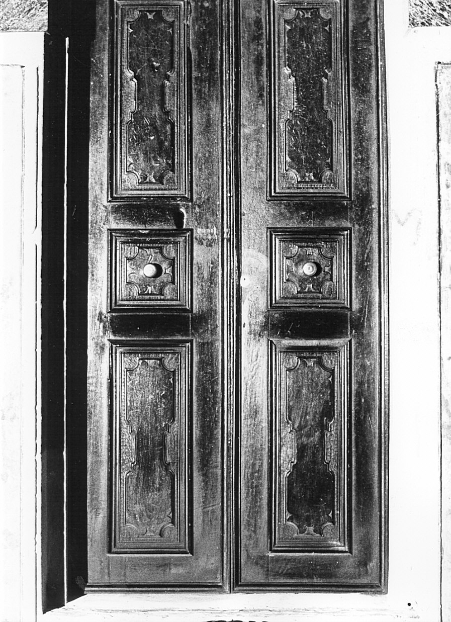 porta - a due battenti, coppia - bottega lombarda (sec. XVIII)