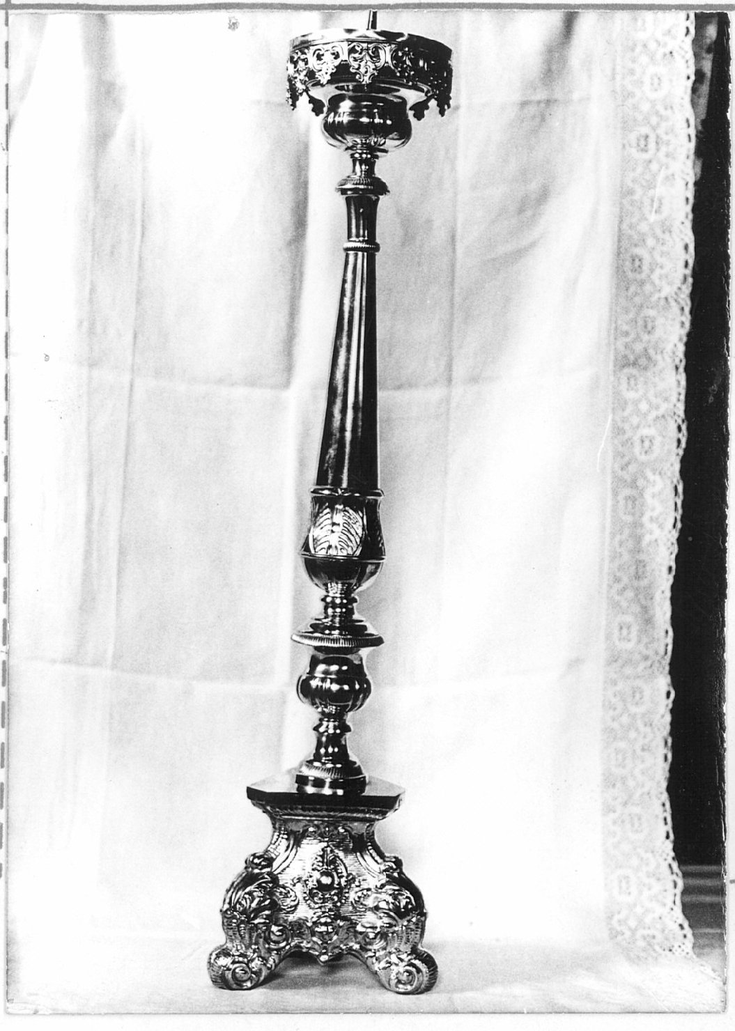 candeliere, serie - bottega lombarda (sec. XIX)