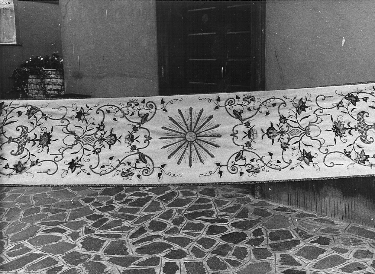 velo omerale, opera isolata - manifattura italiana (sec. XIX)