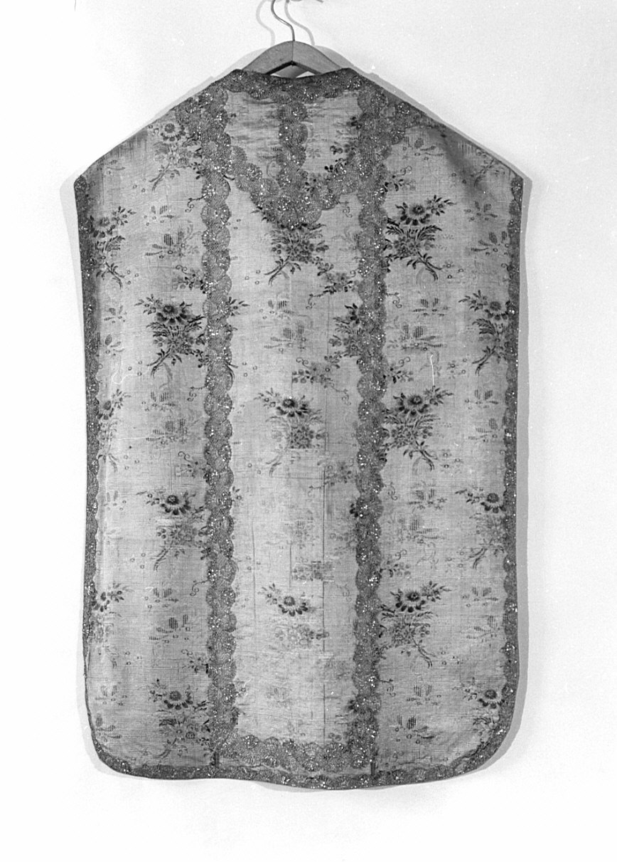 paramento liturgico, insieme - manifattura francese (terzo quarto sec. XVIII)