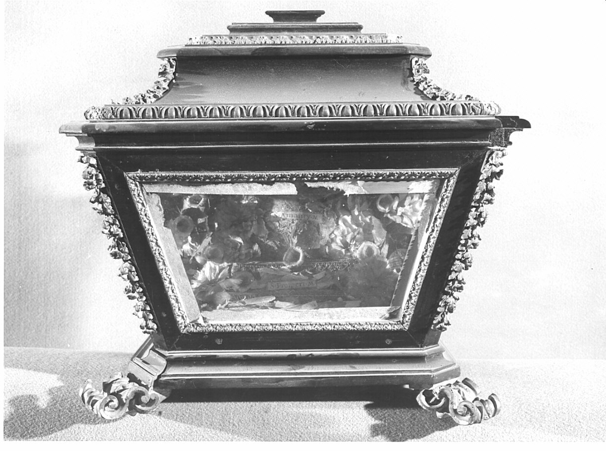 reliquiario a teca, coppia - bottega lombarda (sec. XIX)