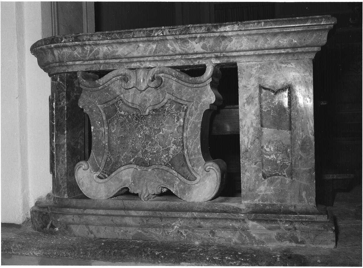 balaustrata, coppia - bottega lombarda (sec. XVII)