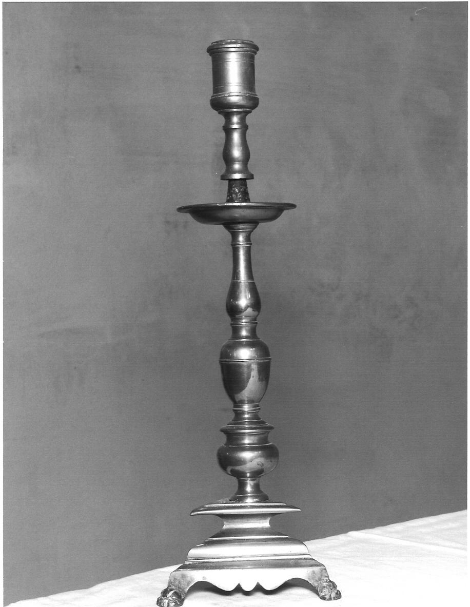 candeliere d'altare, coppia - bottega lombarda (sec. XIX)