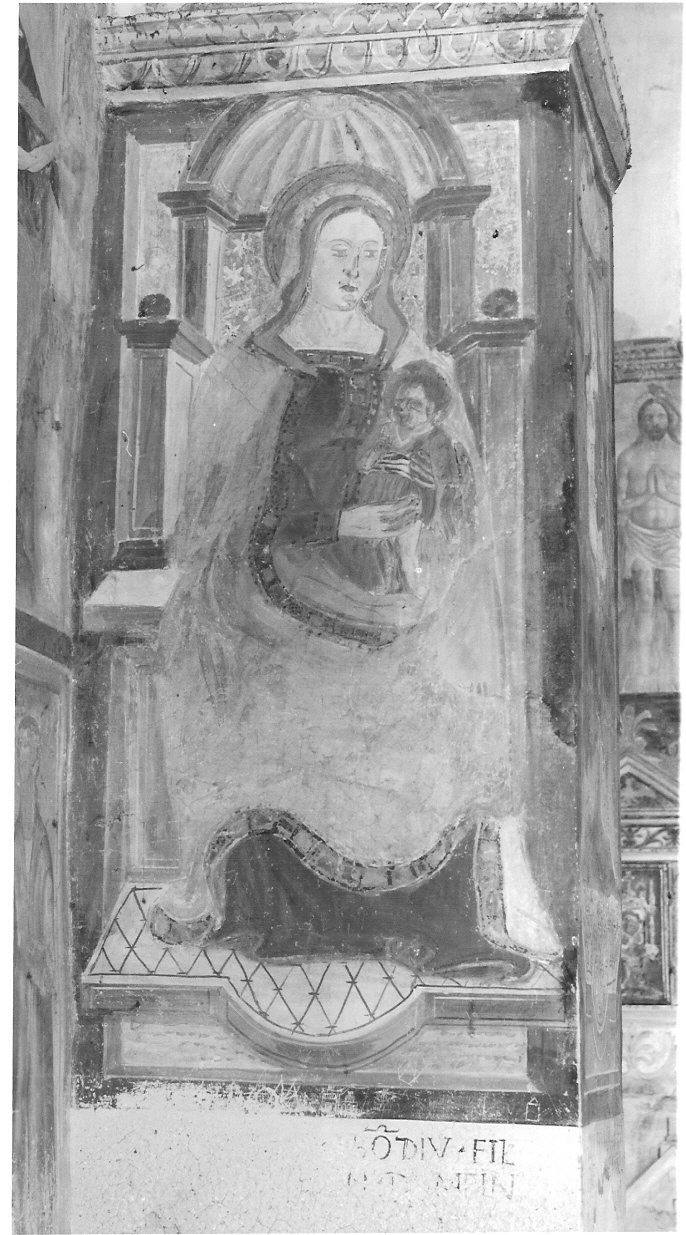 Madonna con Bambino in trono (dipinto, opera isolata) - ambito lombardo (sec. XVI)
