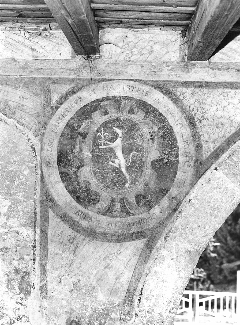 stemma (dipinto murale) di Guarinoni Giovanni Battista (bottega) (sec. XVI)