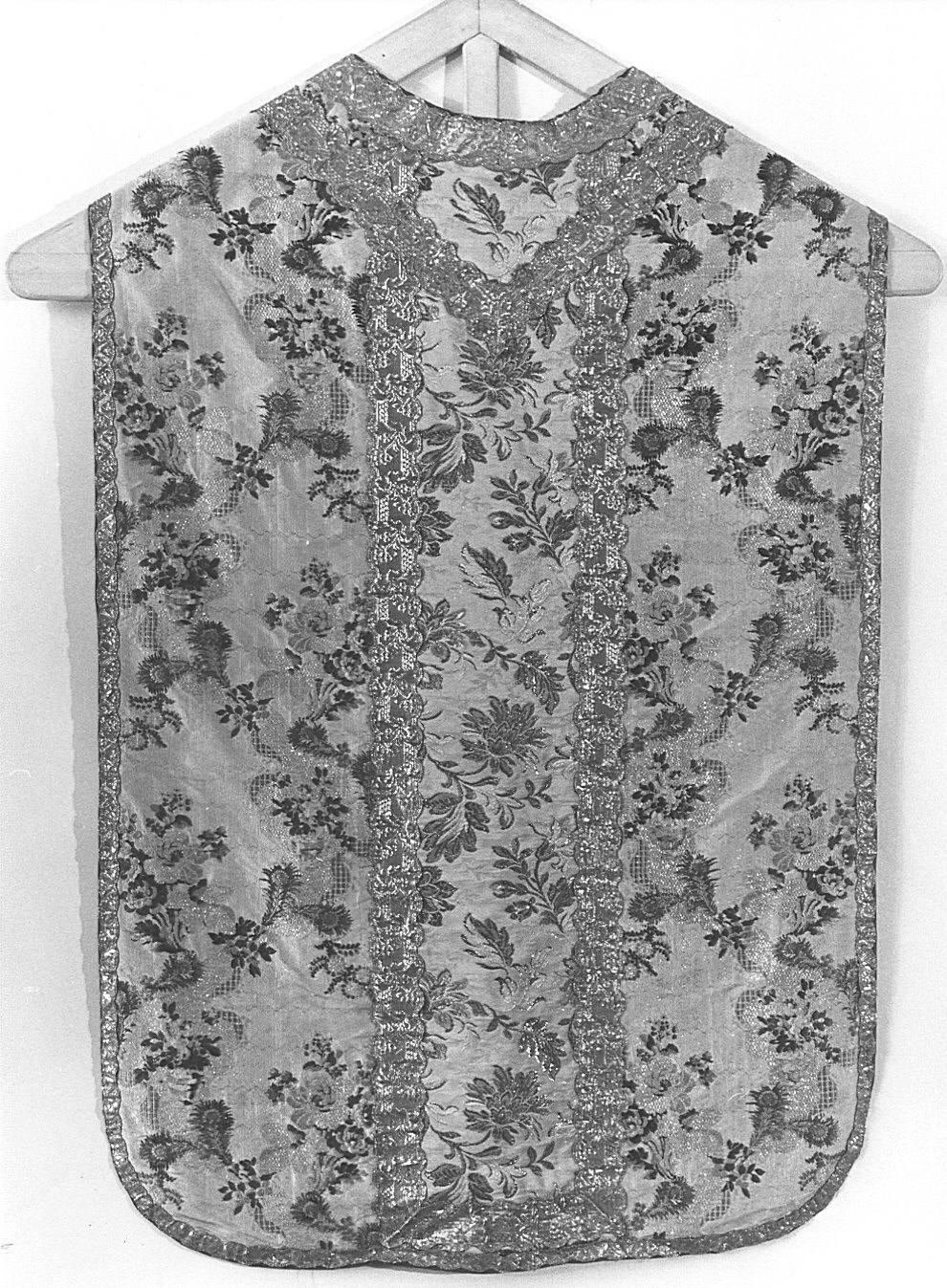 paramento liturgico - manifattura Italia settentrionale, manifattura francese (sec. XVIII)