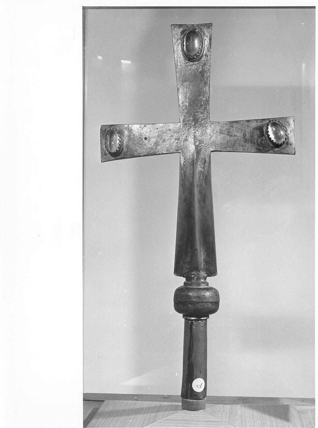 croce processionale, opera isolata - bottega Italia settentrionale (inizio sec. XII)
