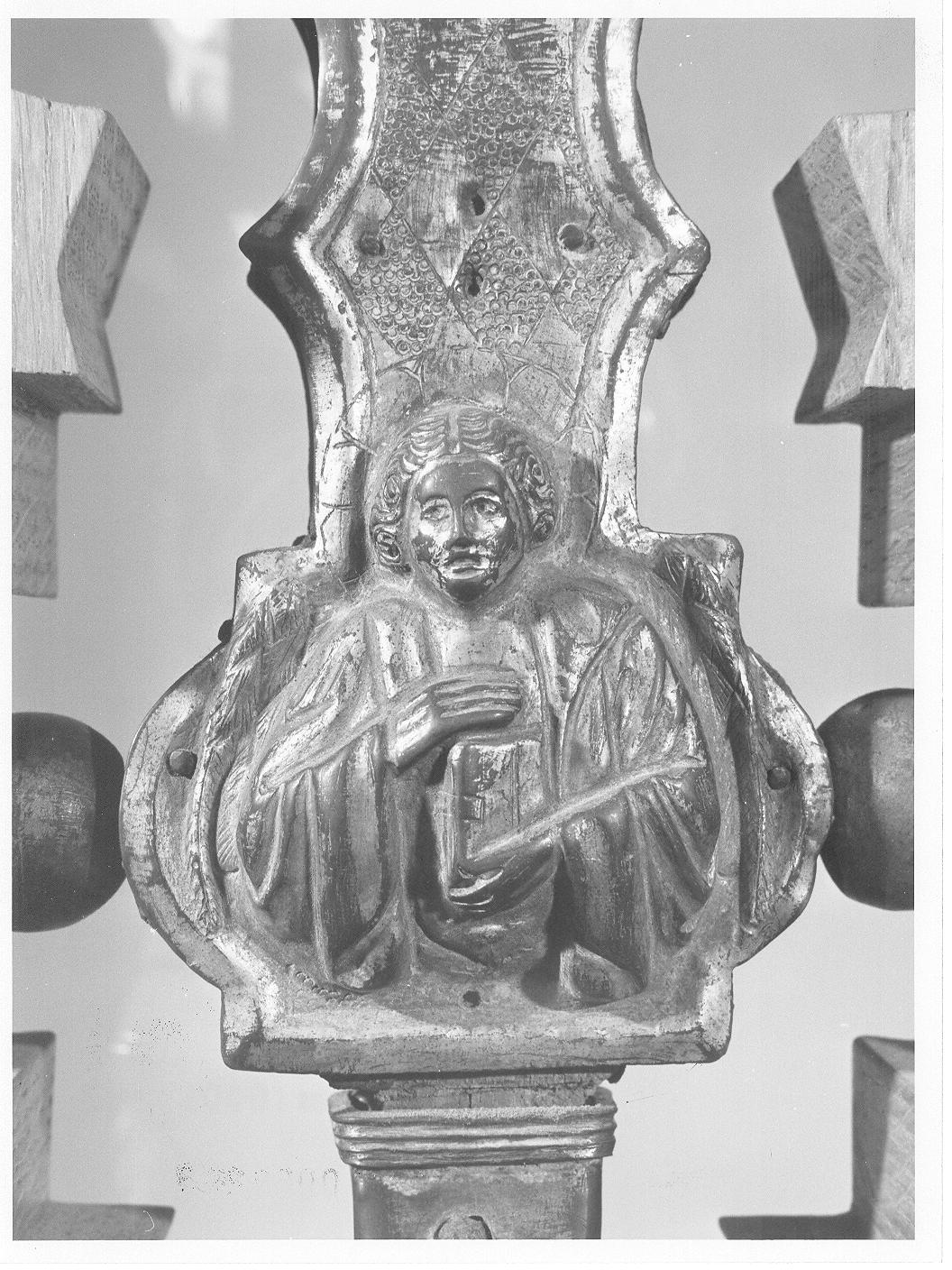 arcangelo (terminale di croce, elemento d'insieme) - bottega italiana (sec. XV)