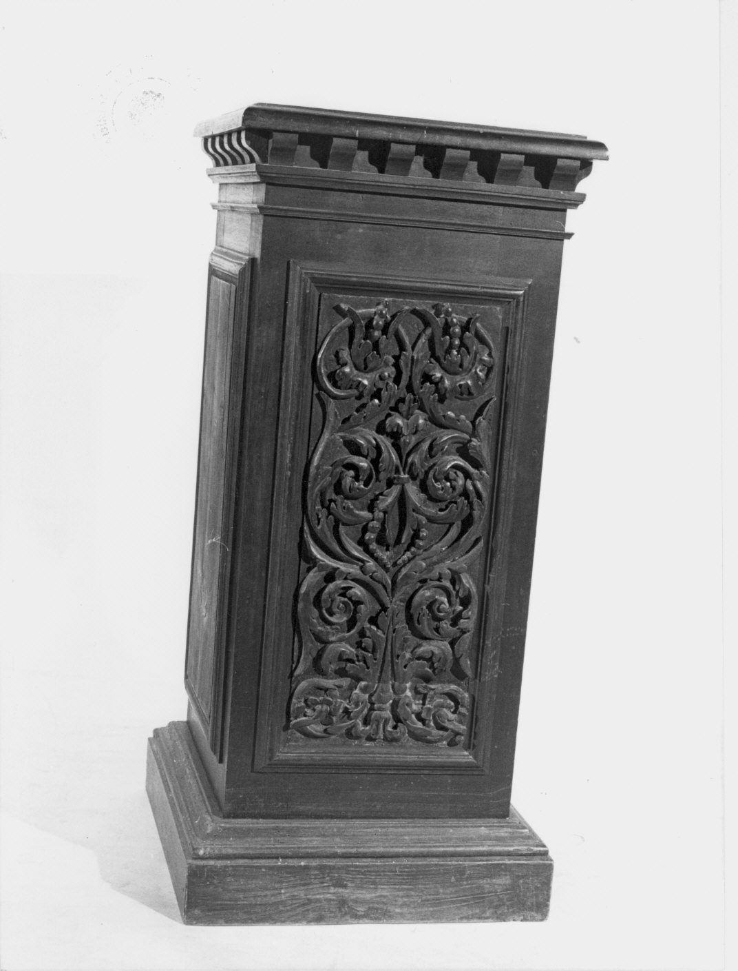 mobile, opera isolata - bottega valtellinese (fine/inizio secc. XIX/ XX)