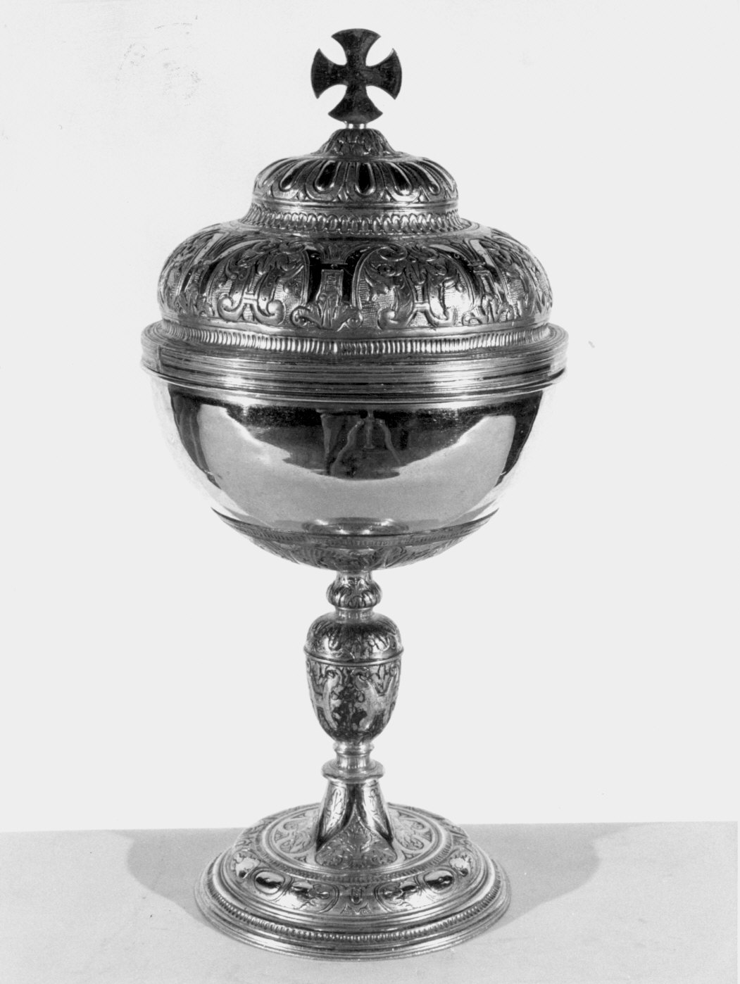 pisside, opera isolata - bottega lombarda (sec. XVIII)