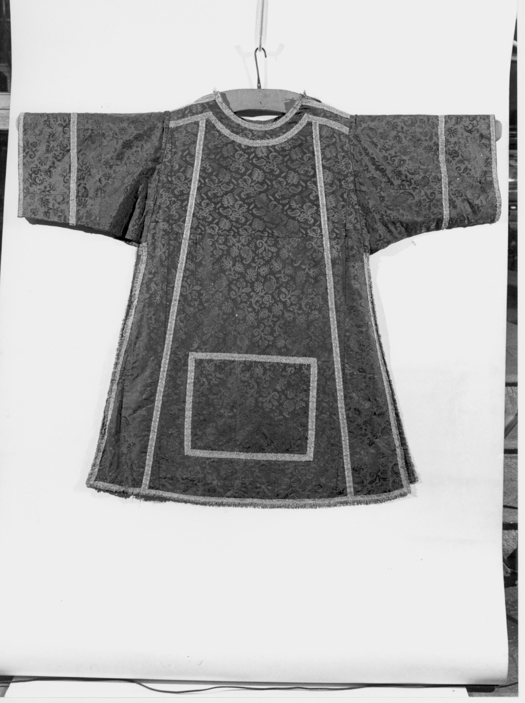 tunicella, coppia - manifattura lombarda (sec. XVIII)