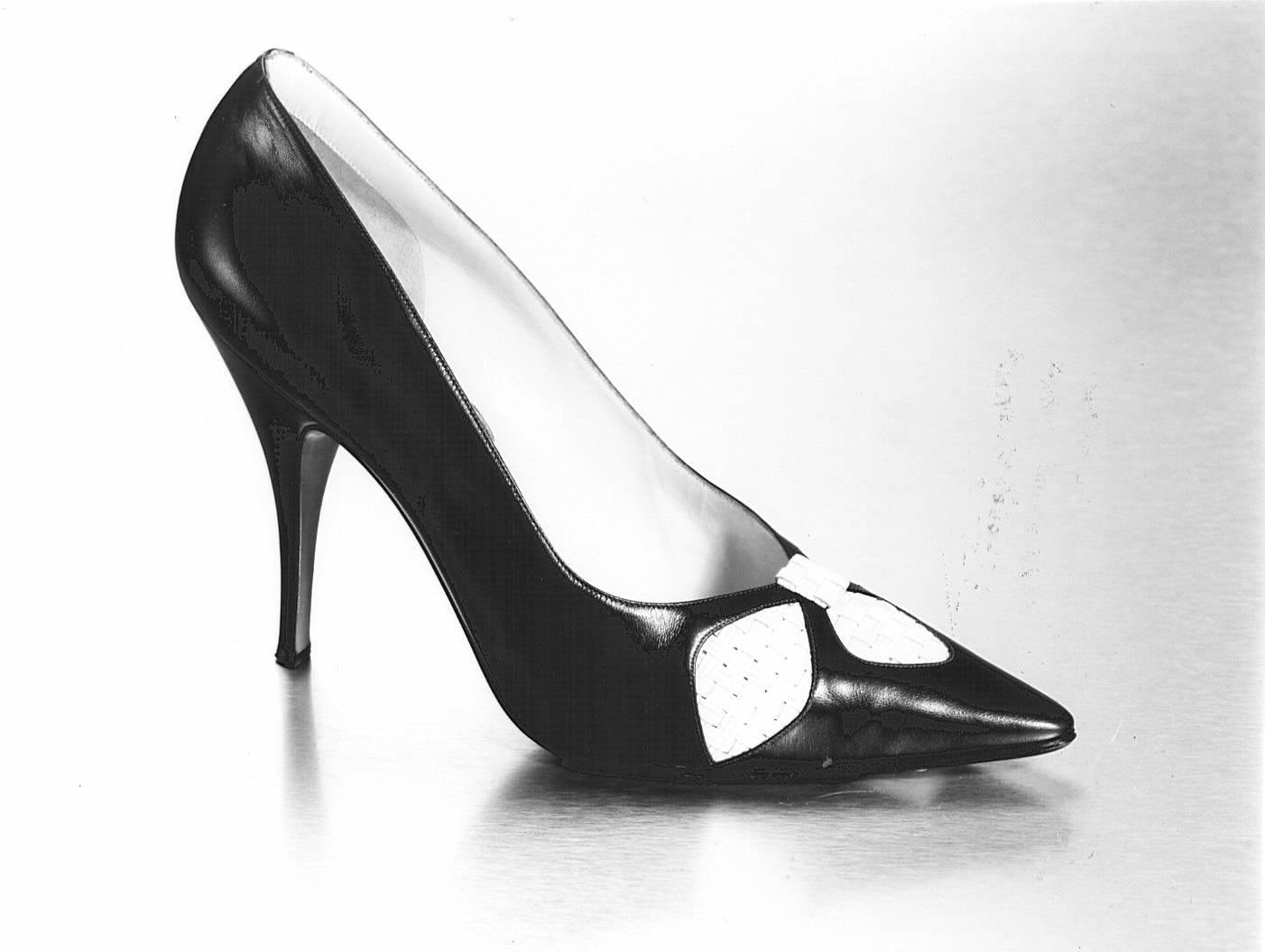 Non rilevato (scarpa femminile) - manifattura (1959/ 1961)